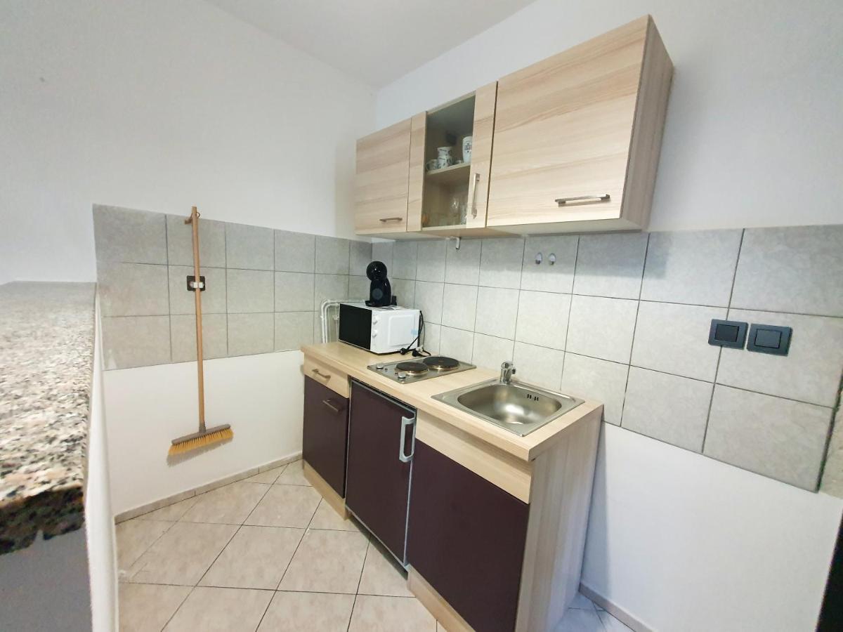 Apartments Mira Baska  Ngoại thất bức ảnh