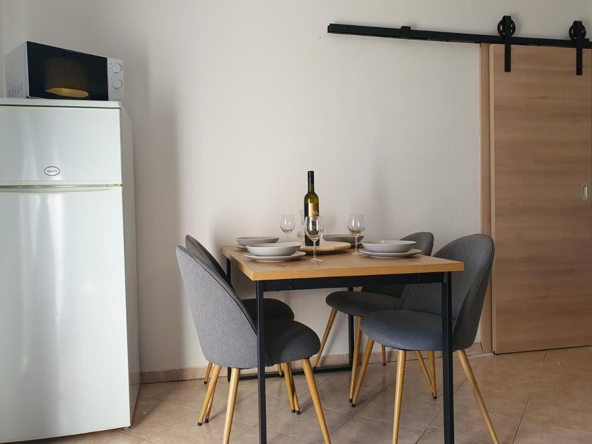 Apartments Mira Baska  Ngoại thất bức ảnh