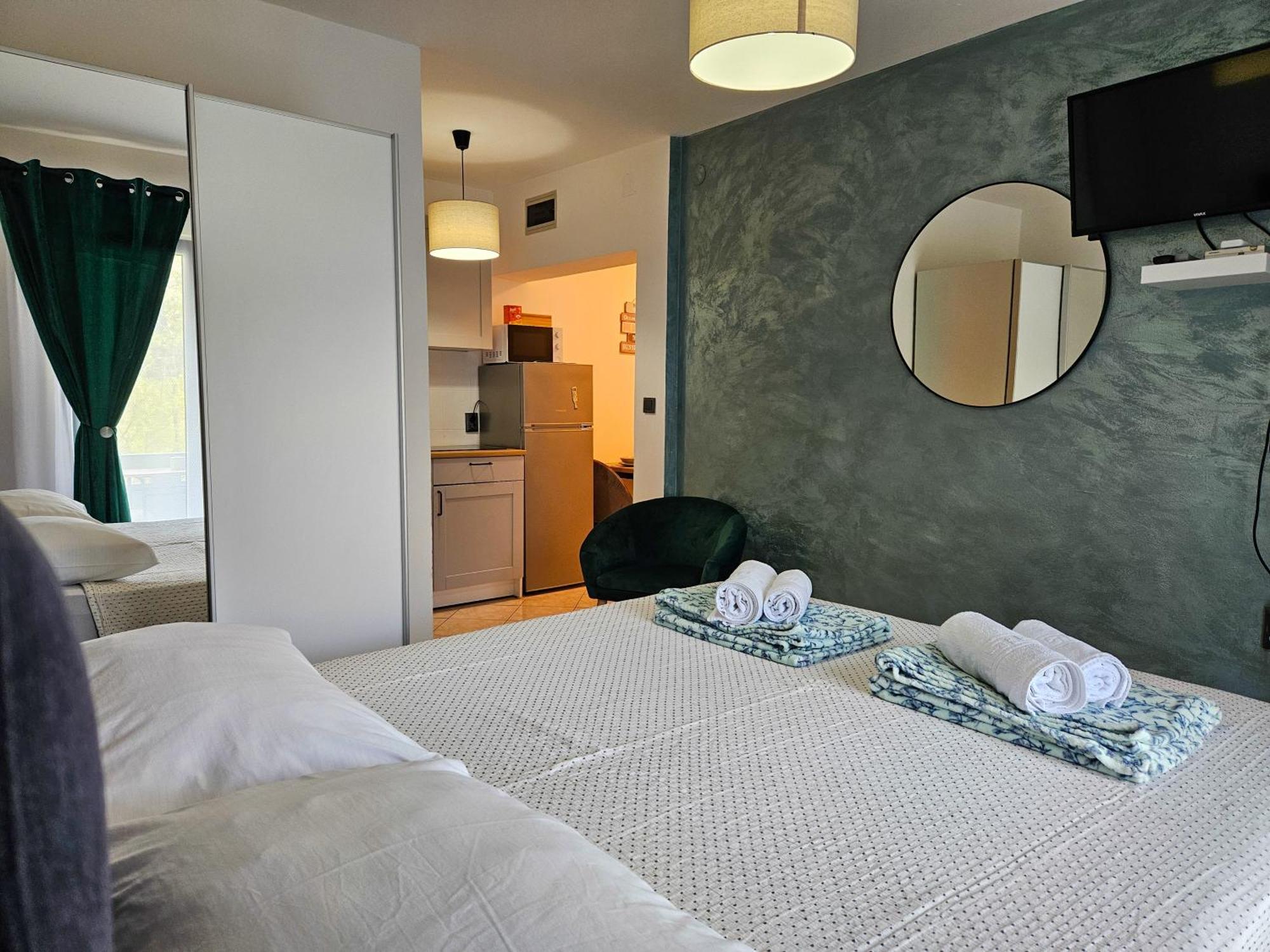 Apartments Mira Baska  Ngoại thất bức ảnh